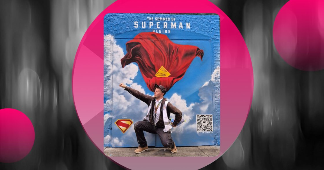 Warner Bros. запускає кампанію до прем’єри «Супермена»: інсталяції з QR-кодами відкривають доступ до закритих показів