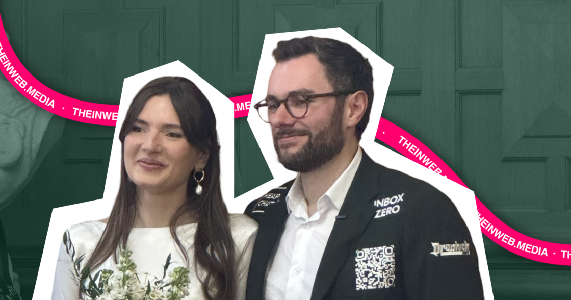 Підприємець оплатив своє весілля, розмістивши рекламу на власному костюмі