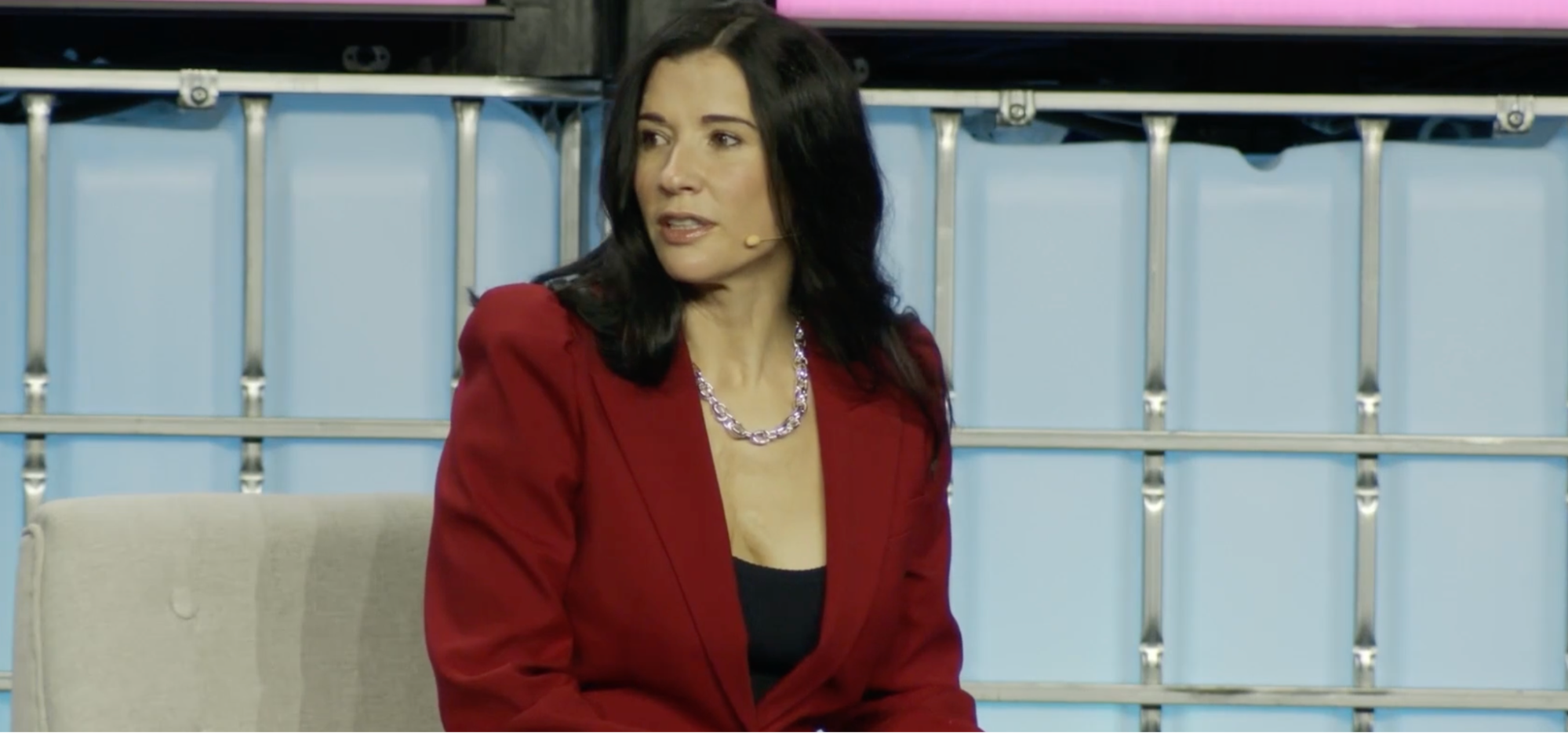 Про що говорили на Web Summit 2025 — основні теми та тренди ШІ