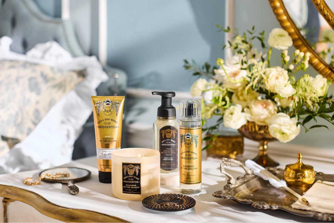 Bath & Body Works — колекція свічок і кремів Бріджертонів