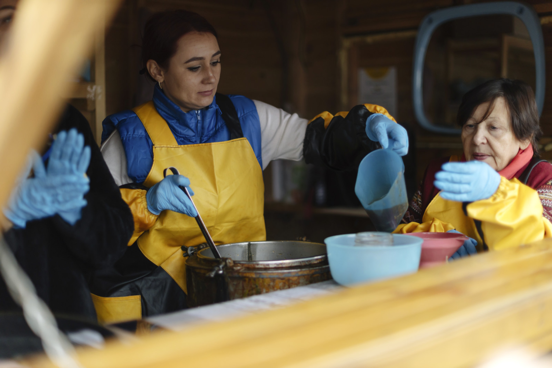 Фото: Як бізнес може допомогати, окрім донатів, — кейси українських благодійних фондів